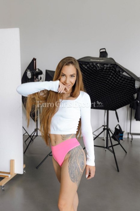 Alina - Russian escort in Dubai