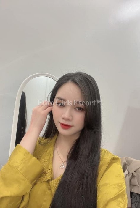 Arana - Filipino escort in Dubai