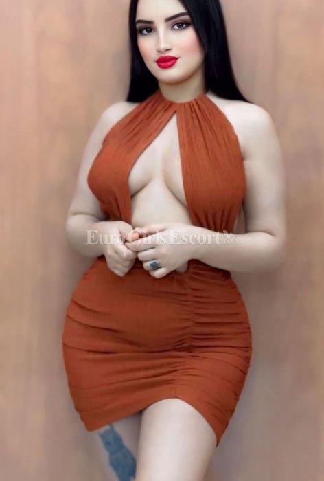 Assil - Moroccan escort in Dubai