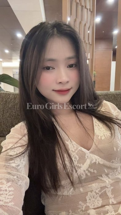 Blue - escort gallery photo 2