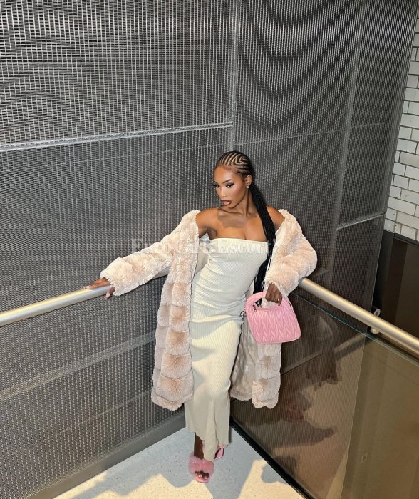 Brittney - escort gallery photo 5