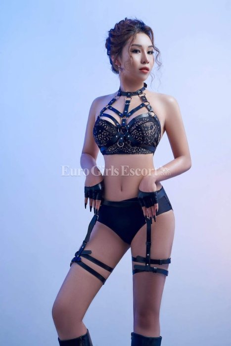 Jenny - escort gallery photo 3