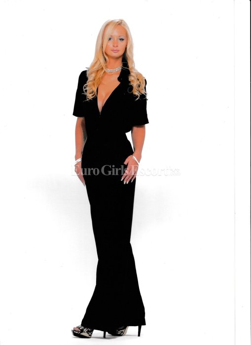 Jessica Elis - Slovenian escort in Dubai