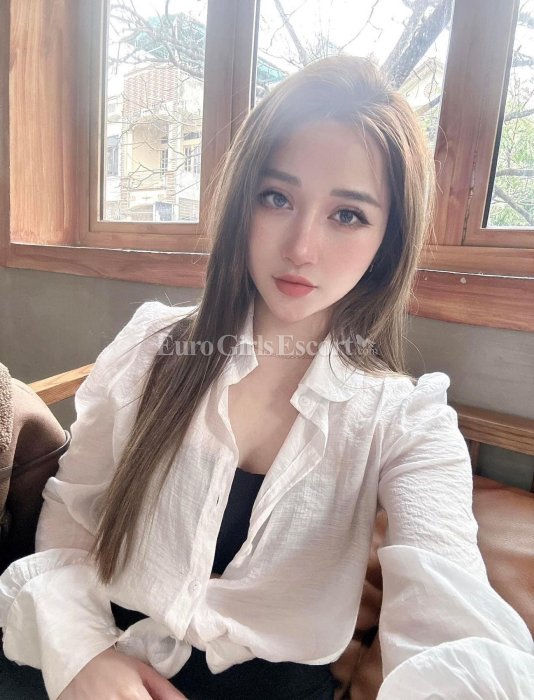 Kitty - escort gallery photo 3