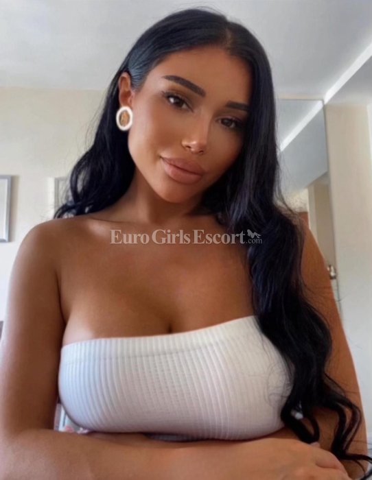 Leila - escort gallery photo 3