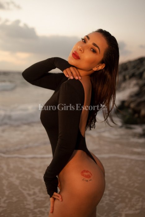 Lora - escort gallery photo 3