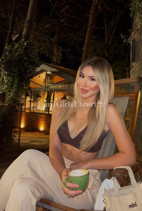 Mary - Belarussian escort in Dubai