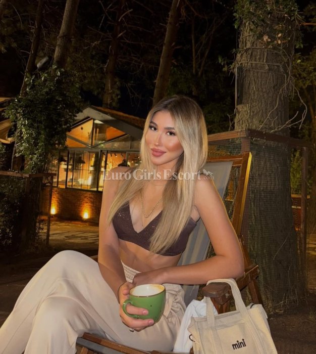 Mary - escort gallery photo 2