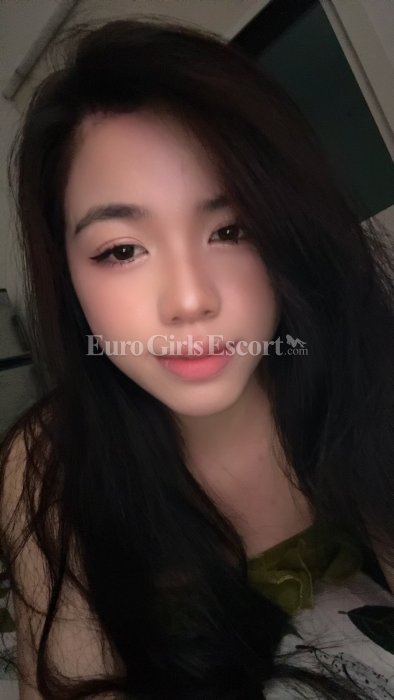 Mat Trang - escort gallery photo 5