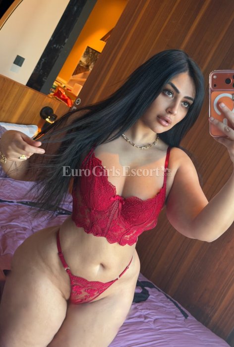 Mimi - escort gallery photo 2