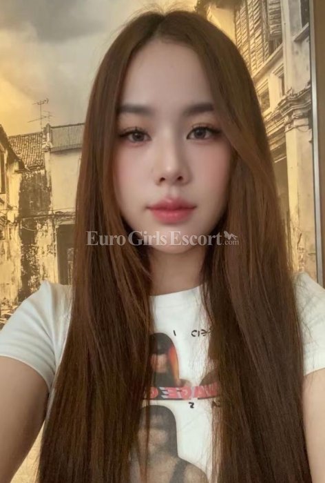 Mina - Singaporean escort in Dubai