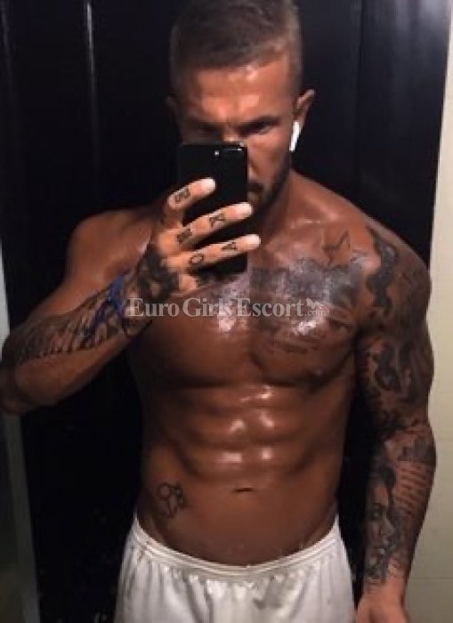 Mistress Lisa & Kristian "couple" - escort gallery photo 5