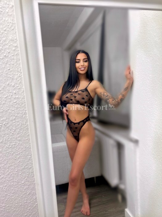 Monika - escort gallery photo 3