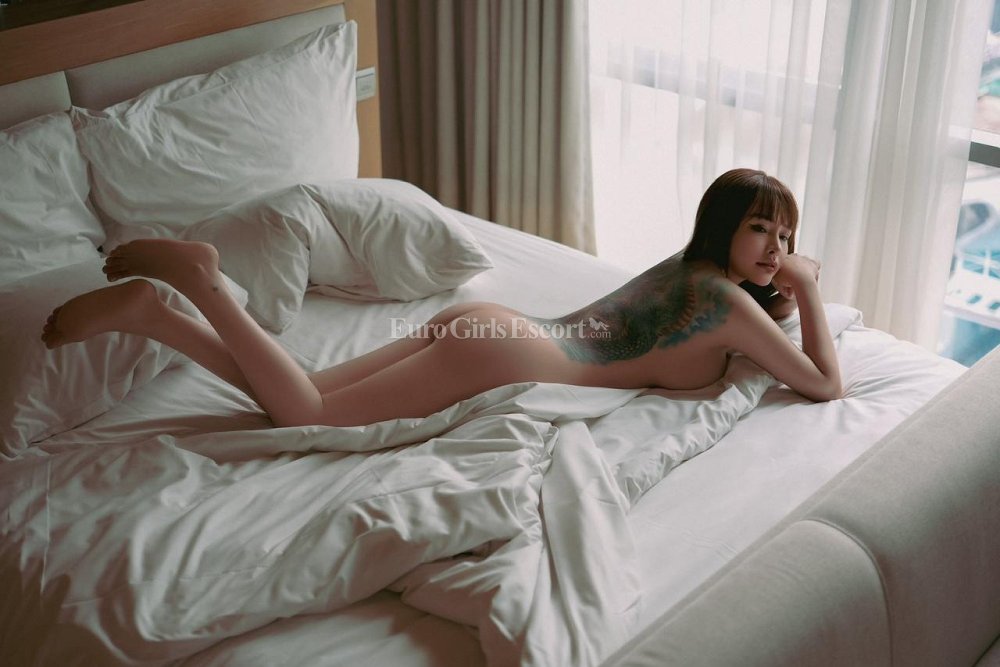 Naga - escort gallery photo 2