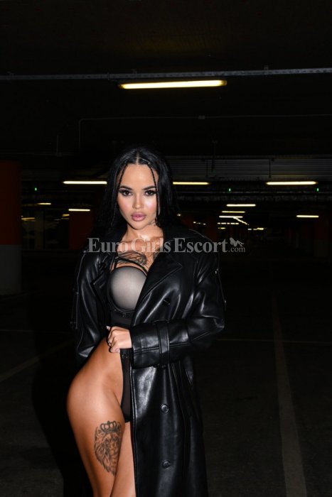 Niki - Russian escort in Dubai