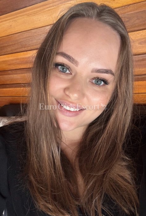 Olivia - British escort in Dubai