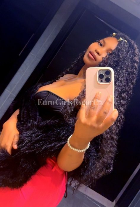 Queen Tasha - Kenyan escort in Dubai
