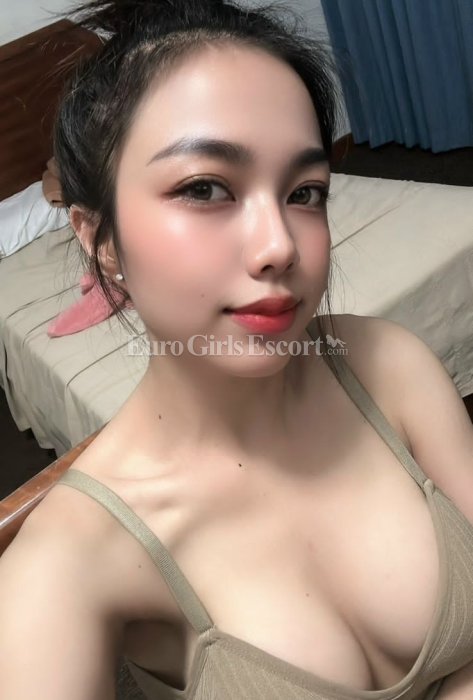 Rose - Korean escort in Dubai