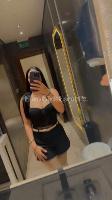 Sara - escort gallery photo 2