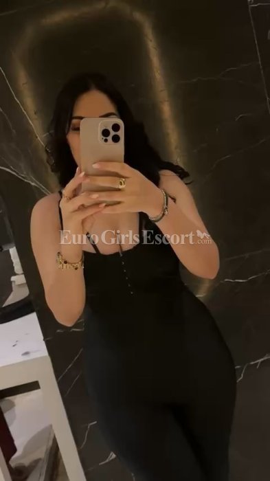 Sara - escort gallery photo 3