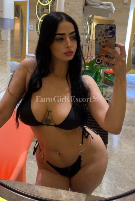 Sara - Lebanese escort in Dubai