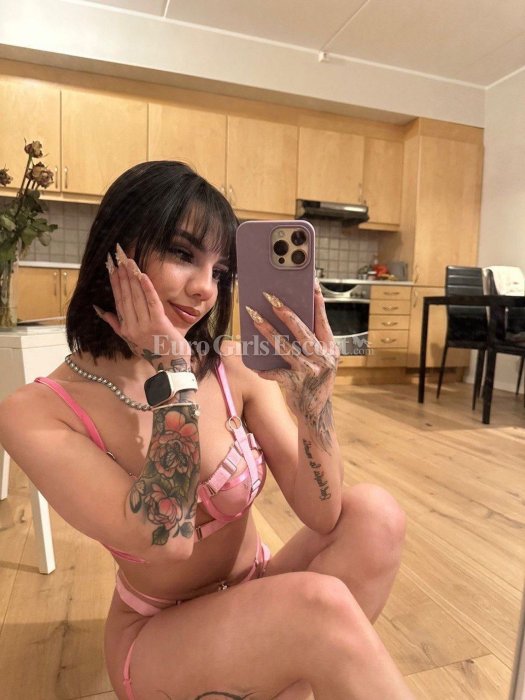 Sharon - escort gallery photo 3