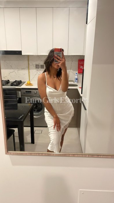 Sherin - escort gallery photo 5