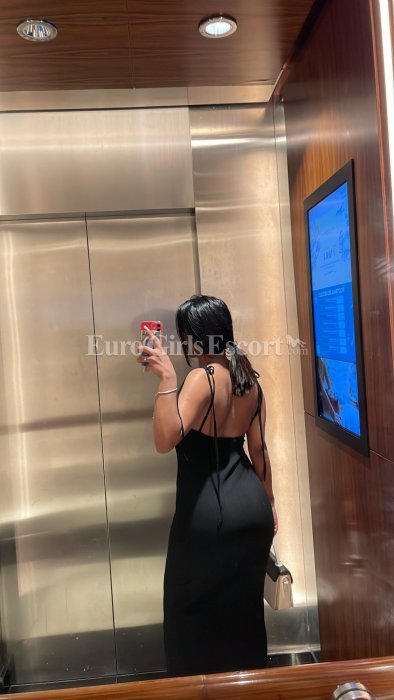 Sherin - escort gallery photo 3