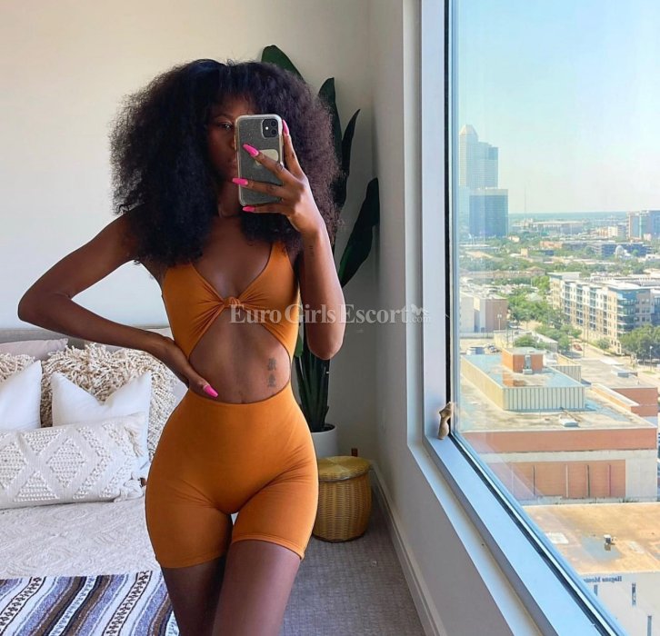 Vicky - escort gallery photo 3