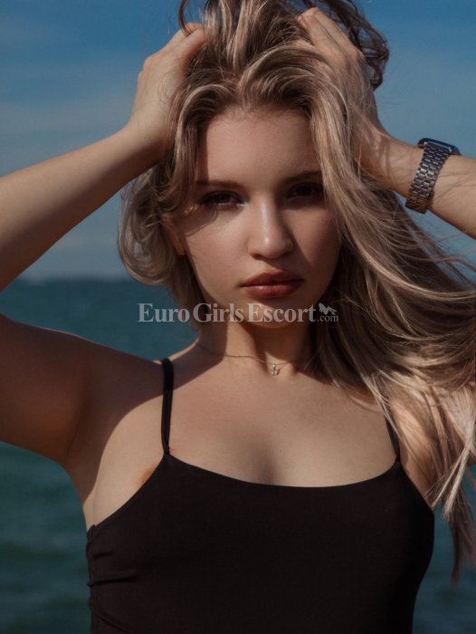 Vika - escort gallery photo 5